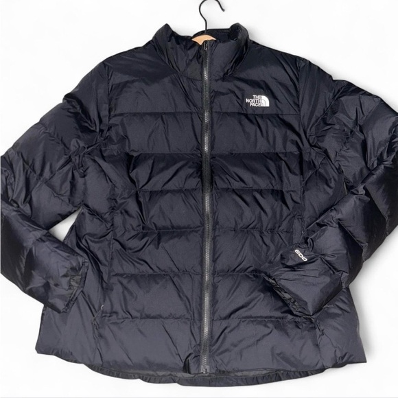 The North Face Jackets & Blazers - The North Face Black Puffer Jacket